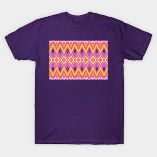 Ethnic southeast geometric pattern T-Shirt